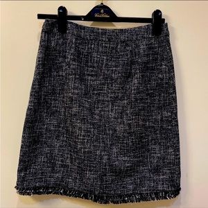 Brooks Brothers ladies skirt with small fringes